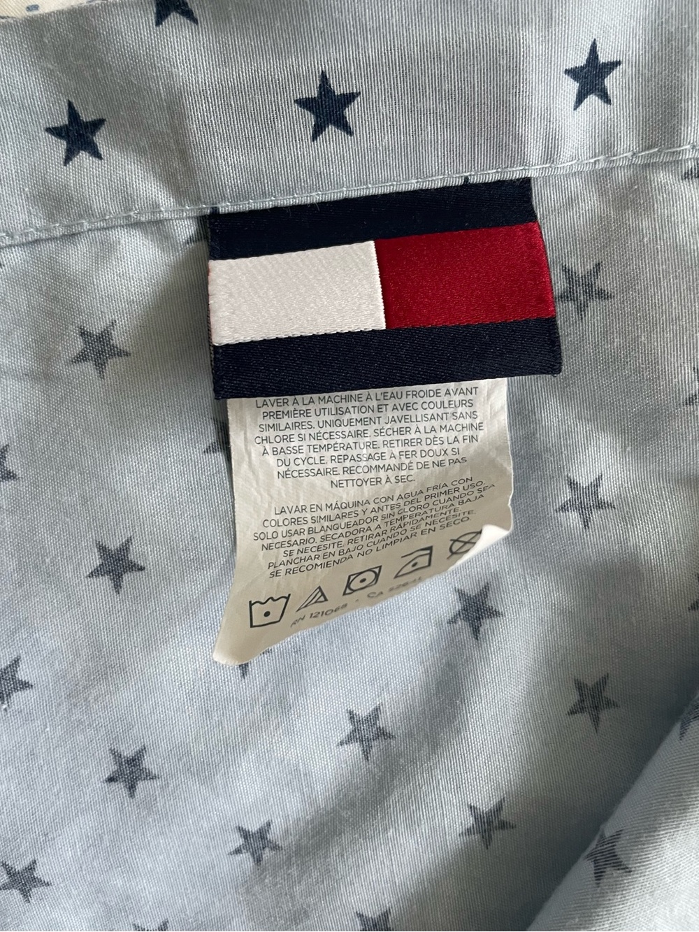 Tommy Hilfiger Light Denim w/Navy Stars 3 Pc Twin Sheet Set - Picture 6 of 6